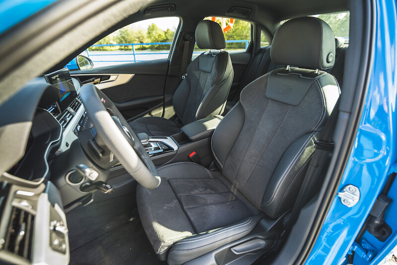 Audi A4 Limousine